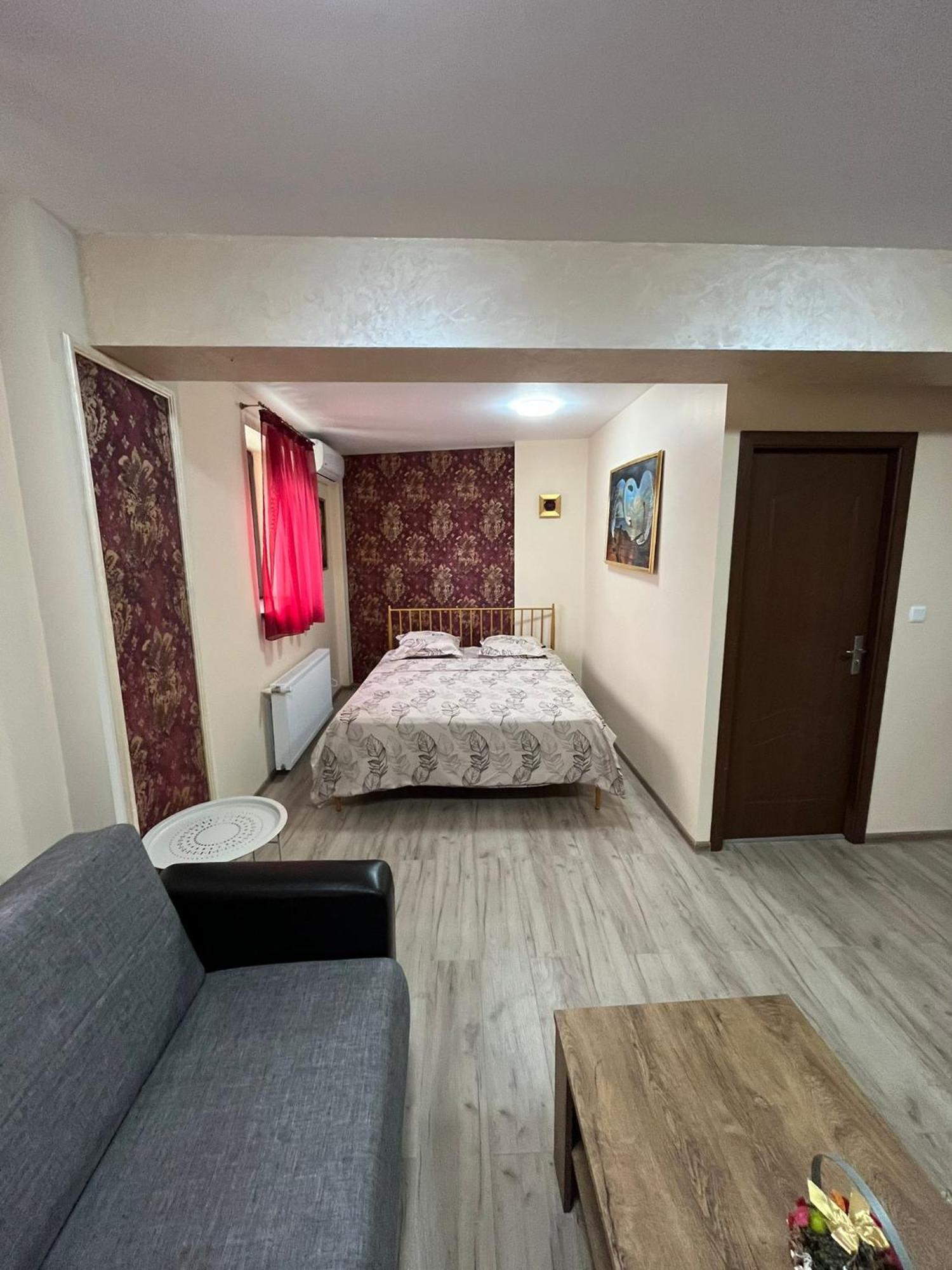 Solaria Apartment Galaţi Εξωτερικό φωτογραφία